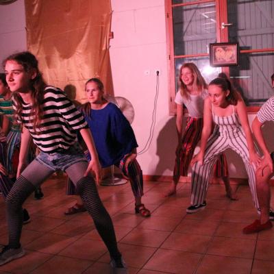 03 Sur Les Pas Dalice Ni Vus Ni Connus 11